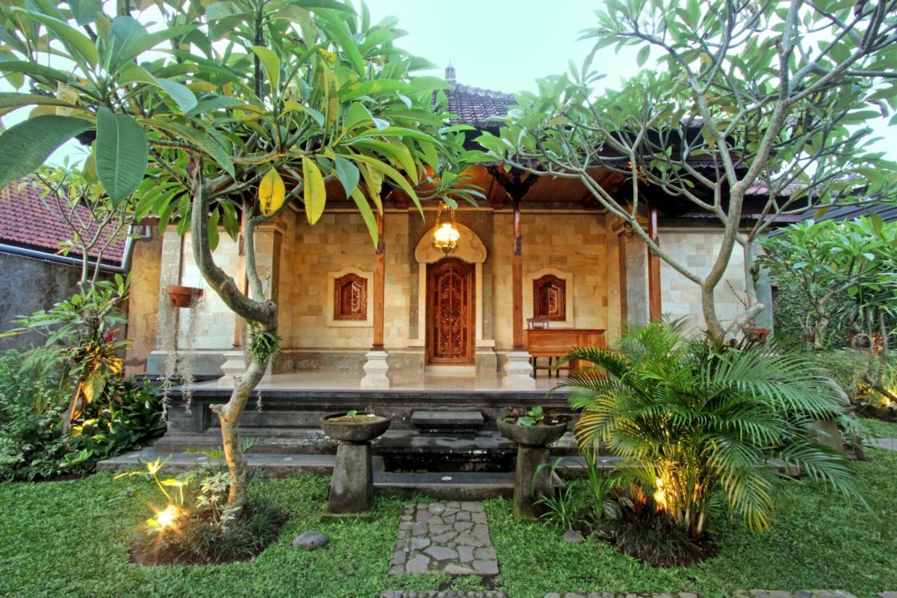 Sari House Ubud - Balinese Style Homestay Eksteriør bilde